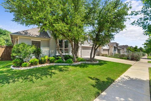 813 Heartleaf Dr, Leander, TX, 78641-4672 | Card Image