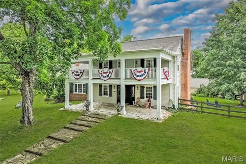 2041 Desloge Estates Dr, Villa Ridge, MO, 63089-2501 | Card Image