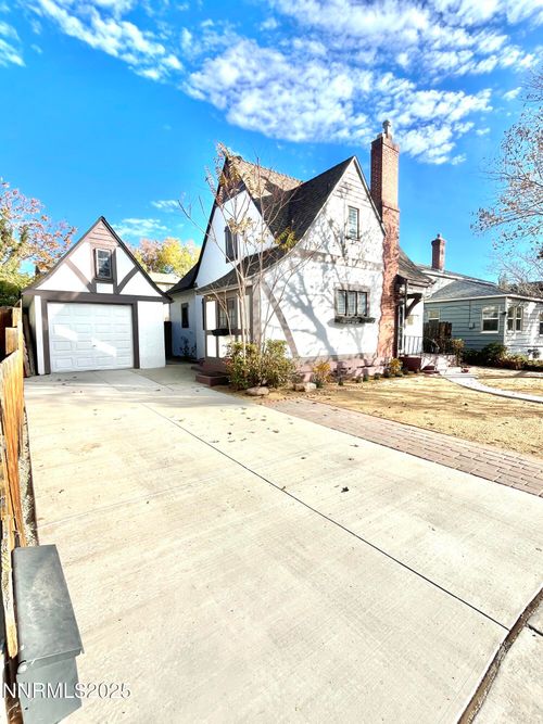 531 E Taylor St, Reno, NV, 89502-2537 | Card Image