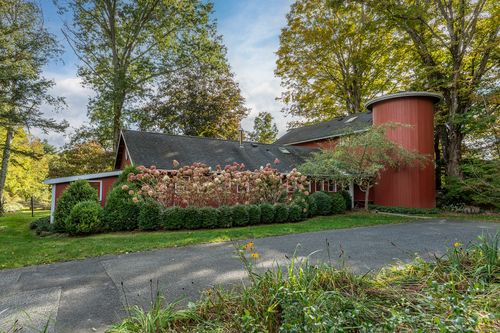 117 Looking Glass Hill Road, Morris, CT, 06763 | Card Image