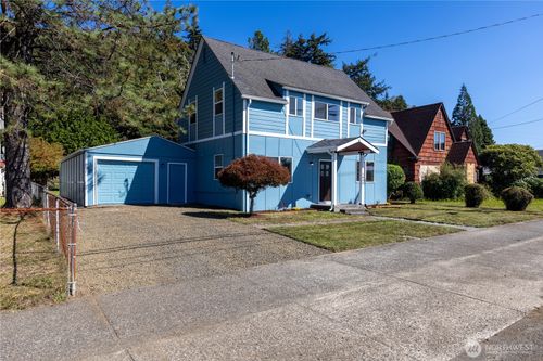 1905 Riverside Ave, Hoquiam, WA, 98550-2742 | Card Image