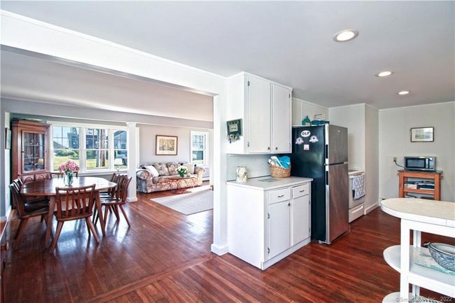 Kitchen | Image 9