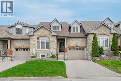 8 Pamela Lane, Cambridge, ON, N1R8P4 | Card Image
