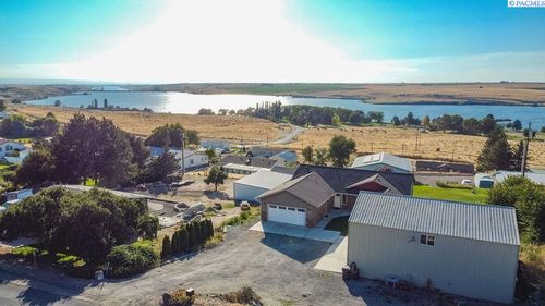 459 Harbor Blvd, Burbank, WA, 99323-9636 | Card Image