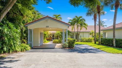 2236 Las Casitas Dr, Wellington, FL, 33414-5857 | Card Image
