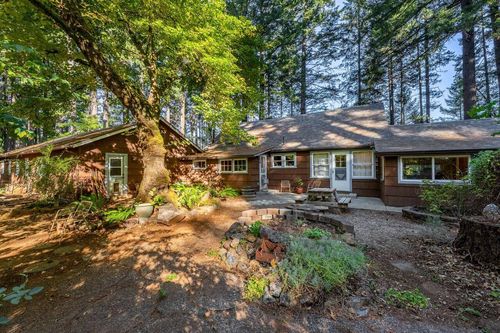 27562 Redwood Hwy, Cave Junction, OR, 97523-9692 | Card Image