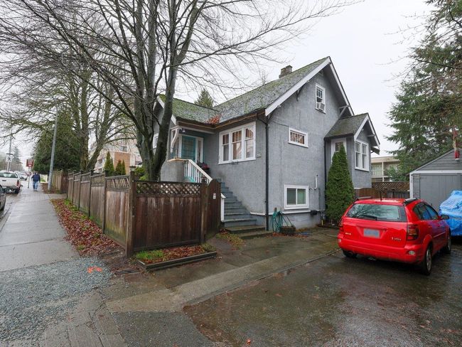 1106 Sixth Avenue, House other with 5 bedrooms, 3 bathrooms and 6 parking in New Westminster BC | Image 2