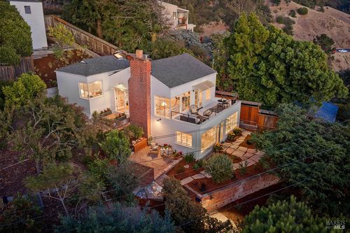 50 Western Drive, Point Richmond, CA, 94801 | Card Image