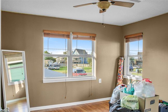 1437 John St, House other with 2 bedrooms, 3 bathrooms and 4 parking in San Leon TX | Image 35