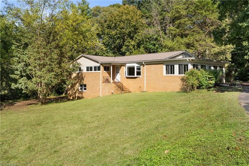 3245 Springside Dr, Clemmons, NC, 27012-9273 | Card Image