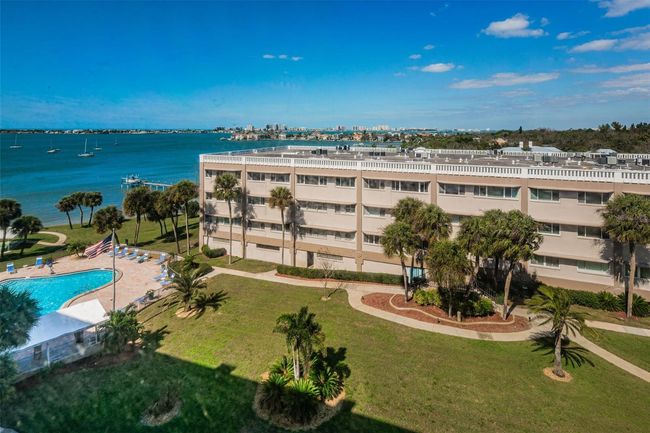 Florida room view | Image 26