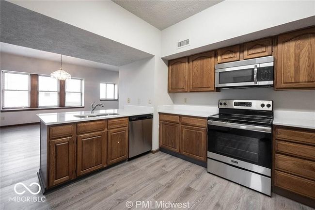 APT-1A - 3707 N Meridian St, Condo with 2 bedrooms, 2 bathrooms and null parking in Indianapolis IN | Image 23