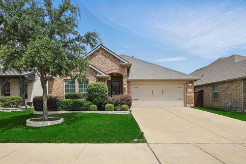 641 Rawlins Ln, Fort Worth, TX, 76131-1064 | Card Image