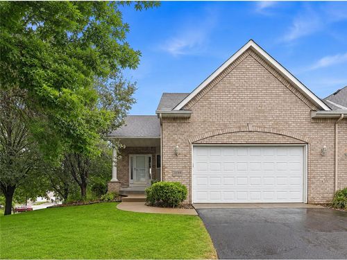 20584 Kearney Path, Lakeville, MN, 55044-6711 | Card Image
