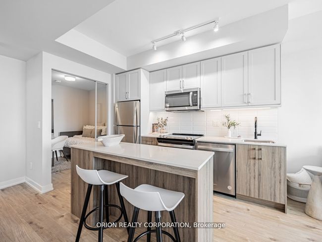 214 - 201 Brock St S, Condo with 1 bedrooms, 2 bathrooms and 1 parking in Whitby ON | Image 19