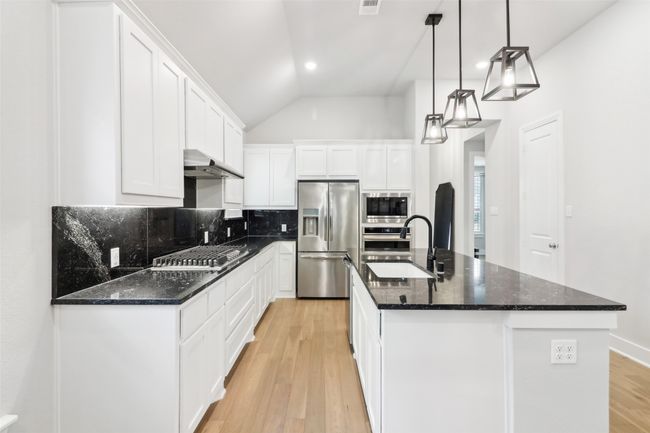 8128 Legacy Trl, House other with 3 bedrooms, 2 bathrooms and null parking in Mckinney TX | Image 13