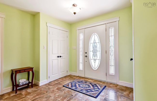10 Tully Ave, House other with 4 bedrooms, 4 bathrooms and 3 parking in Shubenacadie NS | Image 4