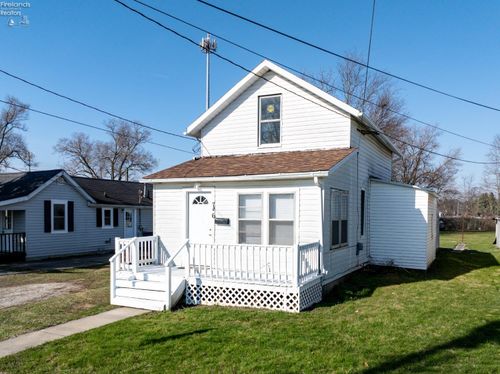 746 S Front St, Fremont, OH, 43420-3408 | Card Image