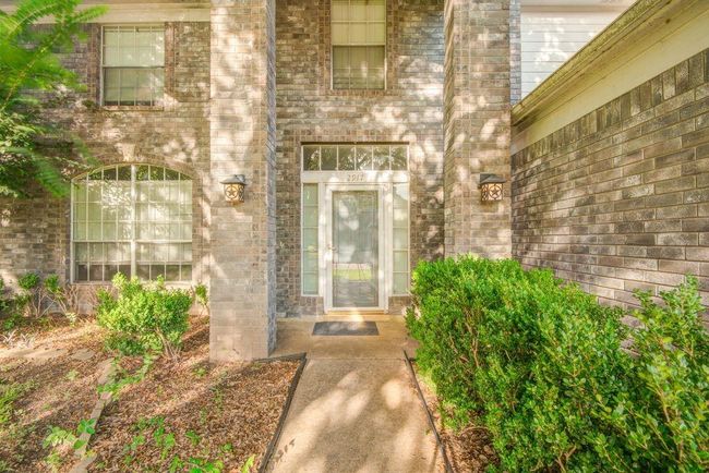 2917 Veva Dr, House other with 4 bedrooms, 3 bathrooms and 2 parking in Pearland TX | Image 4