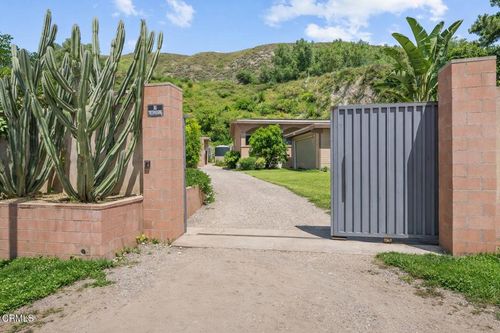 561 E Telegraph Road, Fillmore, CA, 93015 | Card Image