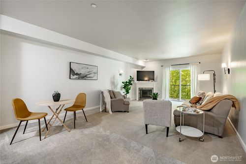 unit-307-15000 Juanita Dr Ne, Kenmore, WA, 98028-4918 | Card Image