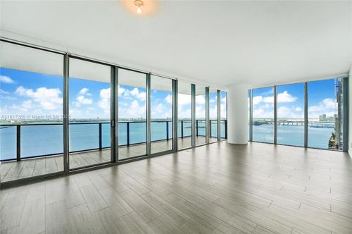 unit-3101-3131 Ne 7th Ave, Miami, FL, 33137-4468 | Card Image