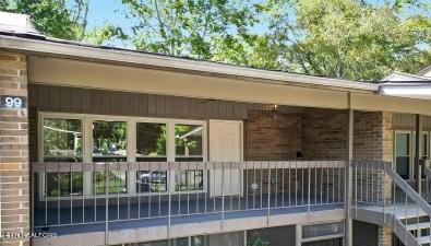 Canberra Dr, Knoxville, TN 37923
