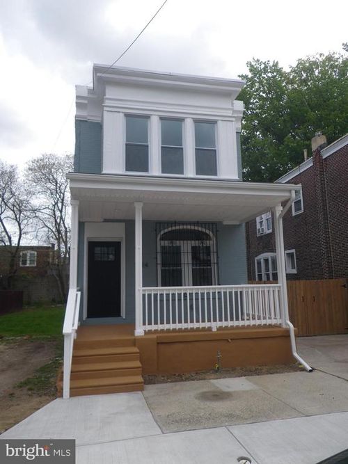 1114 Langham Ave, CAMDEN, NJ, 08103-2818 | Card Image
