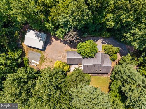 1111 Wyomissing Rd, MOHNTON, PA, 19540-8471 | Card Image