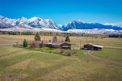 2 Jumping Rainbow Rd, Livingston, MT, 59047-9193 | Card Image