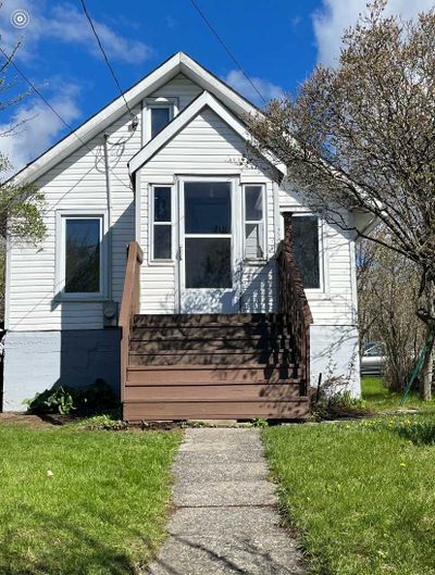 556 Cumberland St N, House other with 1 bedrooms, 2 bathrooms and 2 parking in Thunder Bay ON | Image 1