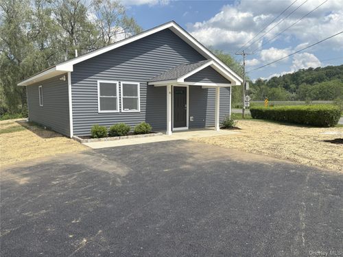 6 Sharon Station Rd, Amenia, NY, 12501-5323 | Card Image