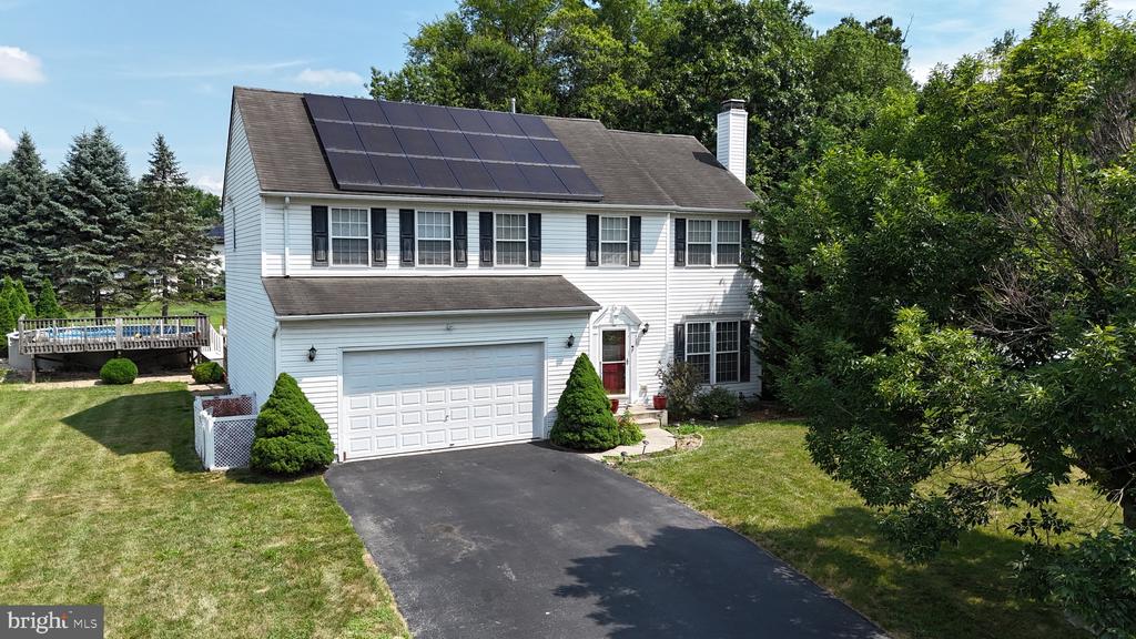 Fenton Dr, Penns Grove, NJ 08069