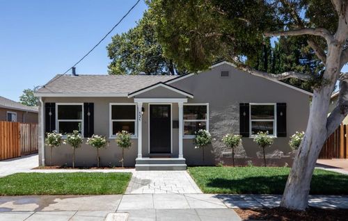131 Charles St, Sunnyvale, CA, 94086-6062 | Card Image