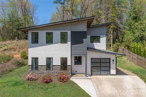 206 Torch Light Way, Asheville, NC, 28806-6108 | Card Image