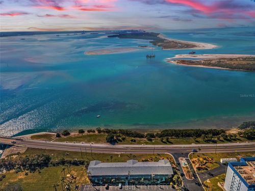 208-2 Causeway Blvd, DUNEDIN, FL, 34698-8566 | Card Image