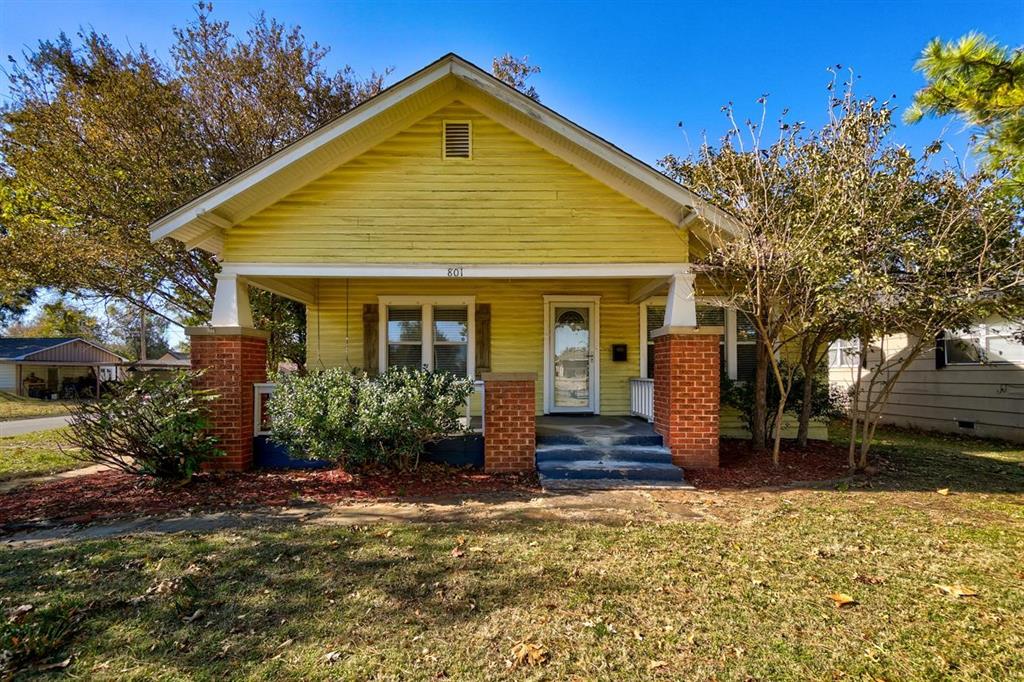 Boulevard , Edmond, OK 73034
