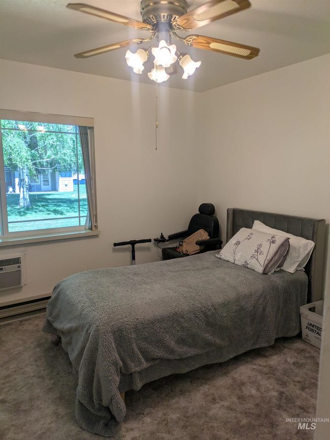 307 6 Th St, Townhouse with 2 bedrooms, 1 bathrooms and null parking in Filer ID | Image 10