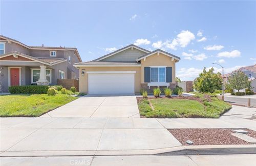 38121 Summer Ridge Dr, Murrieta, CA, 92563-7120 | Card Image