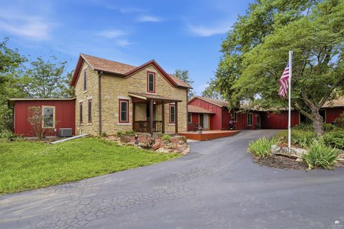 26906 Gladden Rd, Maple Hill, KS, 66507-8599 | Card Image