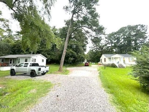 123 & 121 New Rand Road, Garner, NC, 27529 | Card Image