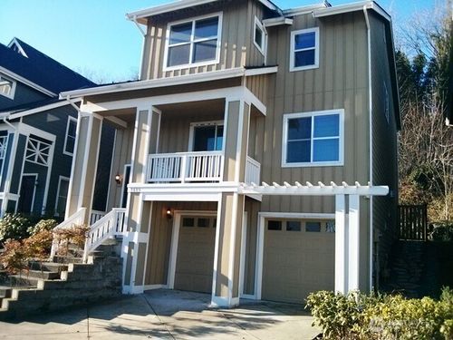 7605 39th Ave S, Seattle, WA, 98118-3765 | Card Image
