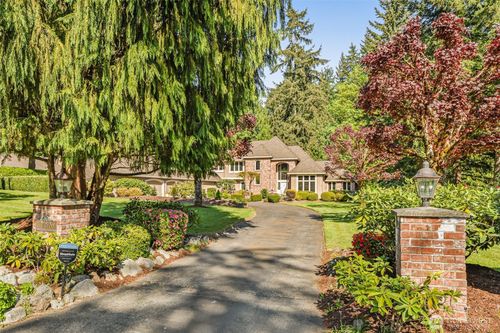14350 172nd Avenue Ne, Redmond, WA, 98052 | Card Image