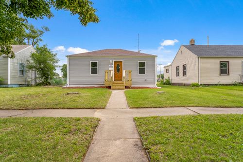 271 Lincoln St, Gary, IN, 46402-1043 | Card Image