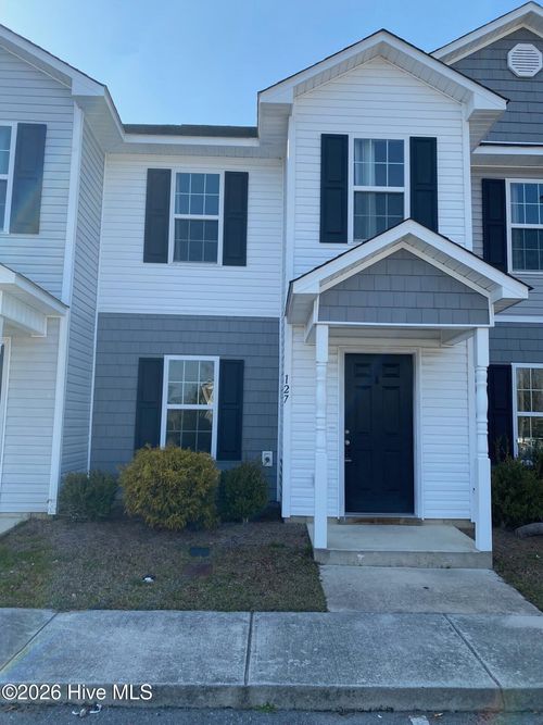 127 W Murrow Ln, Jacksonville, NC, 28546-0051 | Card Image