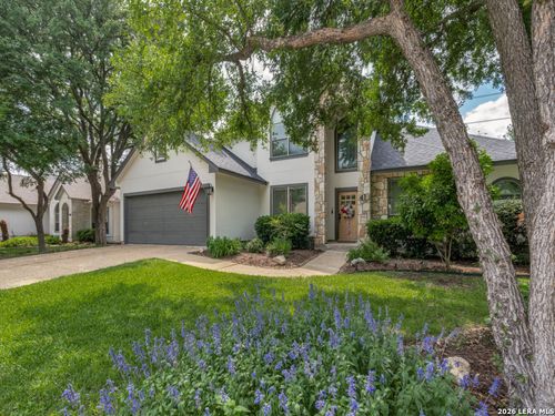 41 Inwood Heights Dr N, San Antonio, TX, 78248-2314 | Card Image