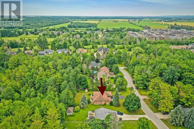 3 Kelley Cres, House other with 4 bedrooms, 3 bathrooms and 8 parking in Wasaga Beach ON | Image 42