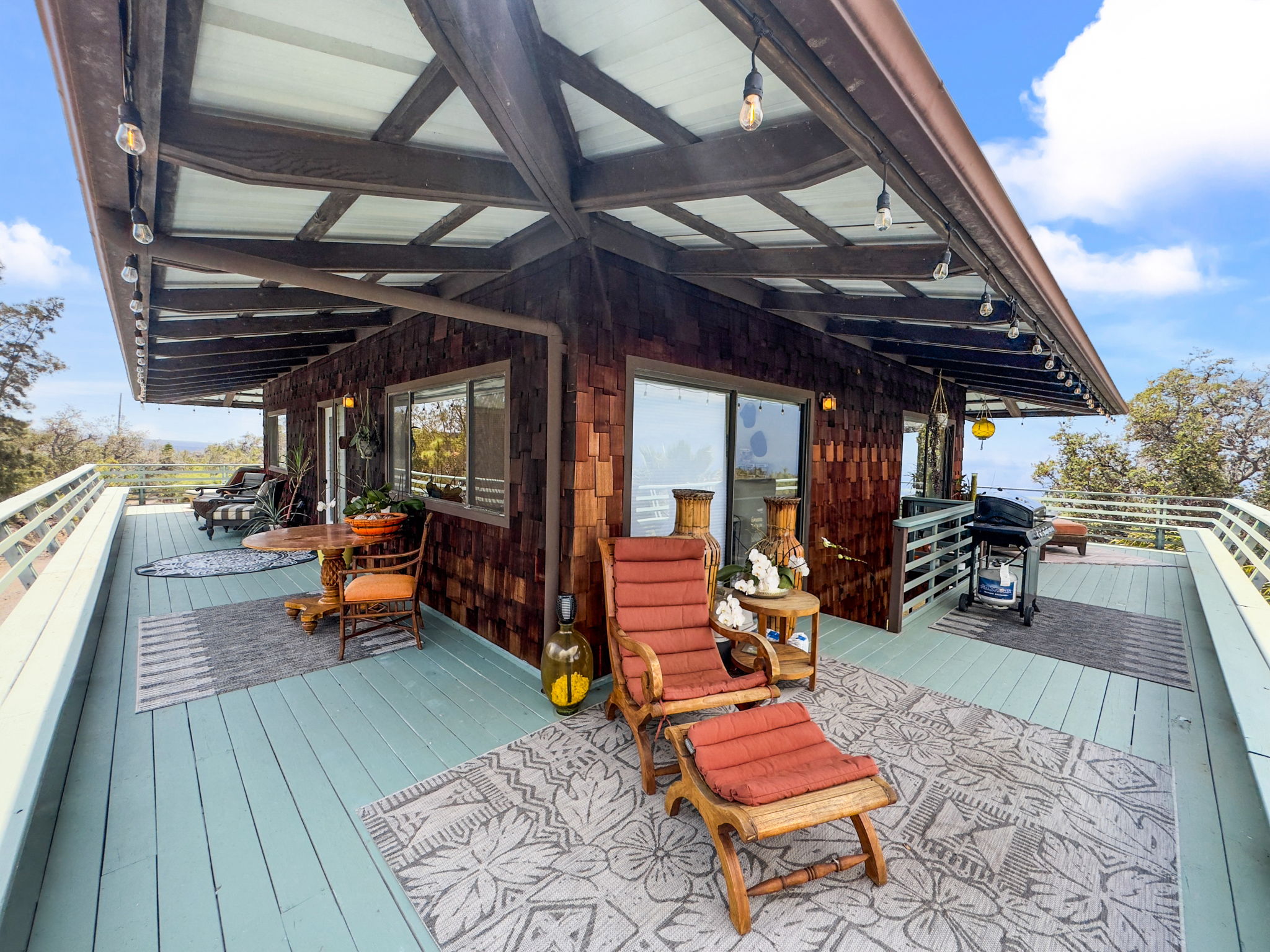 Residential in Captain Cook 4