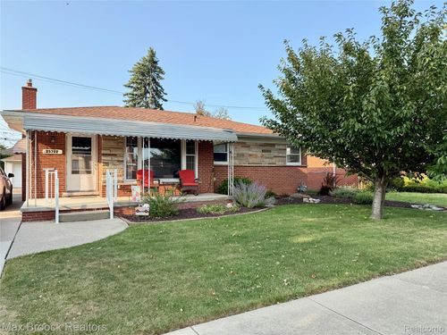 25722 Jennifer, Redford, MI, 48239-1726 | Card Image