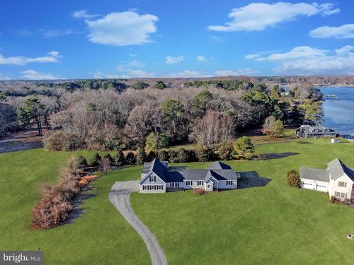 2755 Sunnybank Rd, Reedville, VA, 22539-3707 | Card Image